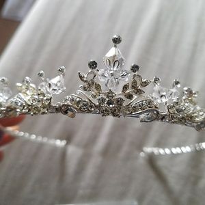 David's bridal Tiara